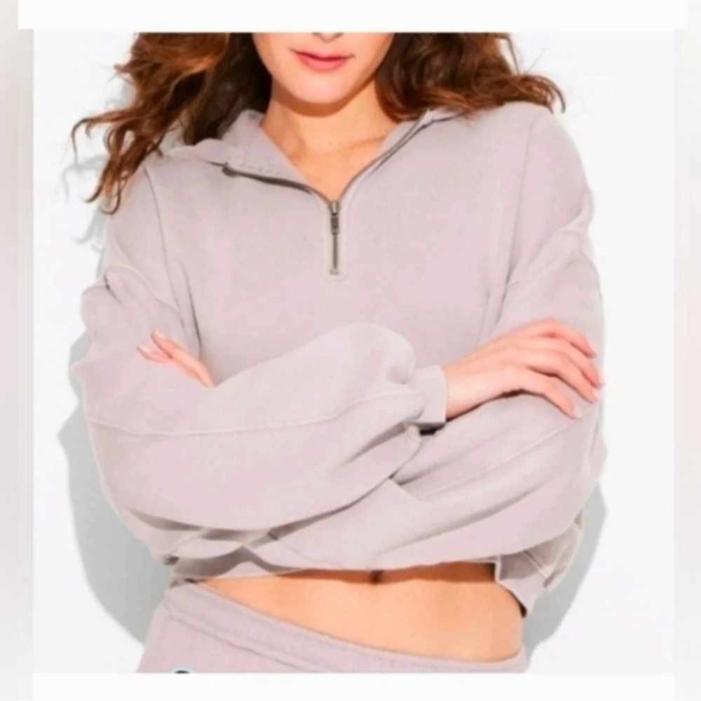 Wild Fable Women's Quarter Zip Hoodie Sweatshirt Oversized - Picture 2 of 6